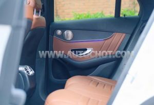 Xe Mercedes Benz GLC 300 4Matic 2022