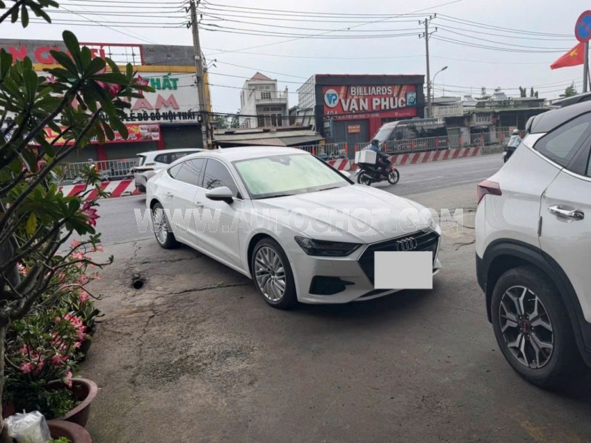 Xe Audi A7 55 TFSI Quattro 2021