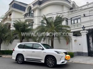 Xe Lexus LX 570 Super Sport 2018