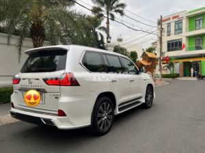 Xe Lexus LX 570 Super Sport 2018