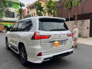 Xe Lexus LX 570 Super Sport 2018