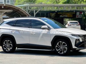 Xe Hyundai Tucson 1.6 AT Turbo HTRAC Đặc biệt 2025