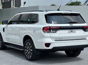 Xe Ford Everest Platinum 2.0L 4x4 AT 2024