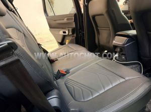 Xe Ford Everest Titanium Plus 2.0L 4x4 AT 2025