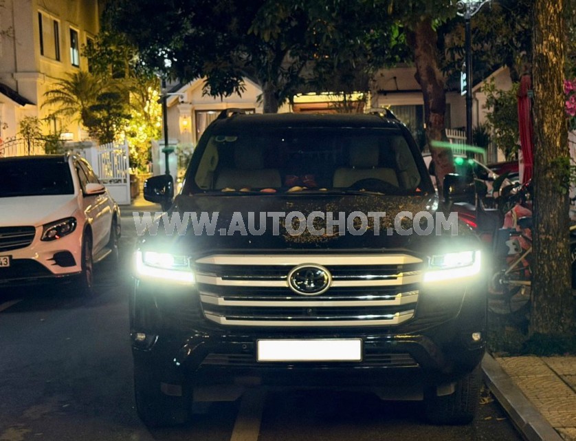 Xe Toyota Land Cruiser 3.5 V6 2024