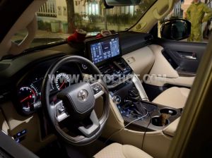 Xe Toyota Land Cruiser 3.5 V6 2024