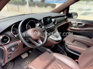 Xe Mercedes Benz V class V250 Luxury 2022
