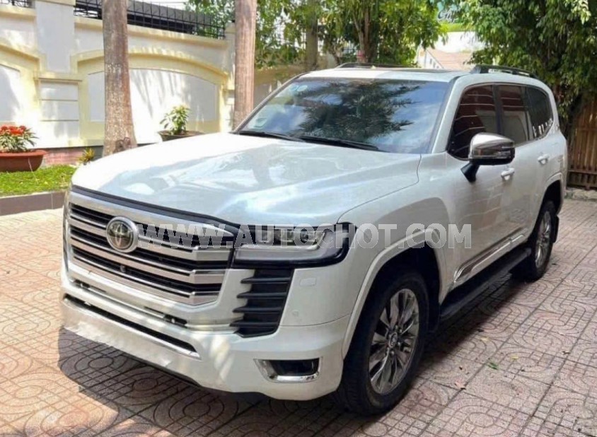 Xe Toyota Land Cruiser 3.5 V6 2025