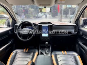 Xe Ford Ranger XLS 2.0L 4x2 AT 2024