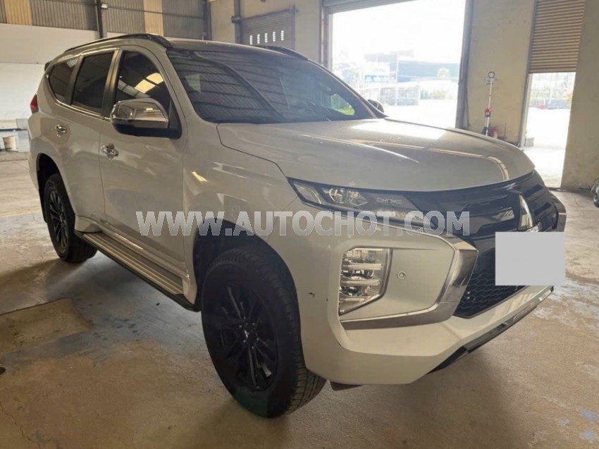 Xe Mitsubishi Pajero Sport 2.4D 4x4 AT 2023