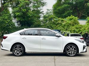 Xe Kia Cerato 1.6 AT Luxury 2020