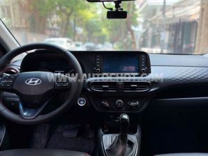 Xe Hyundai i10 1.2 AT 2026