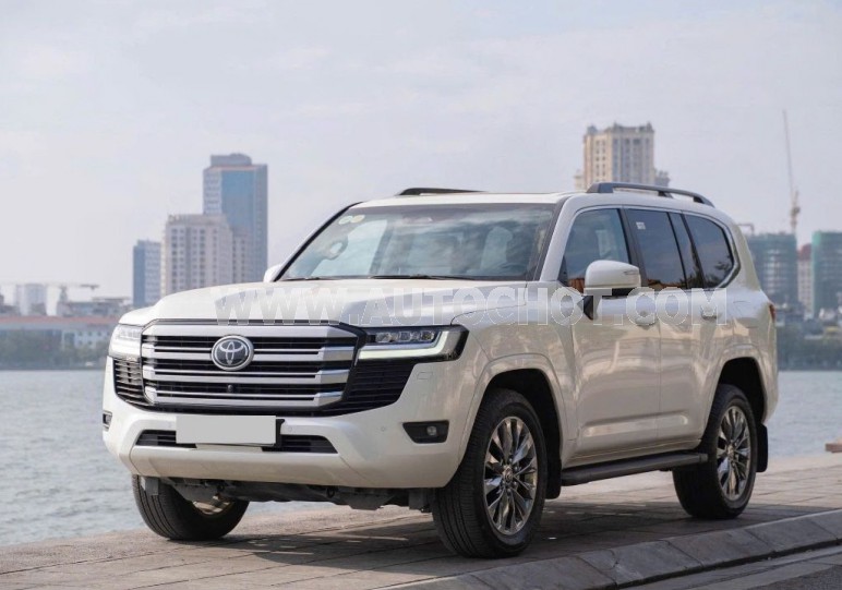 Toyota Land Cruiser 3.5 V6 2025