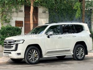 Xe Toyota Land Cruiser 3.5 V6 2024