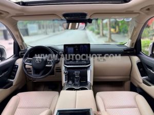 Xe Toyota Land Cruiser 3.5 V6 2024