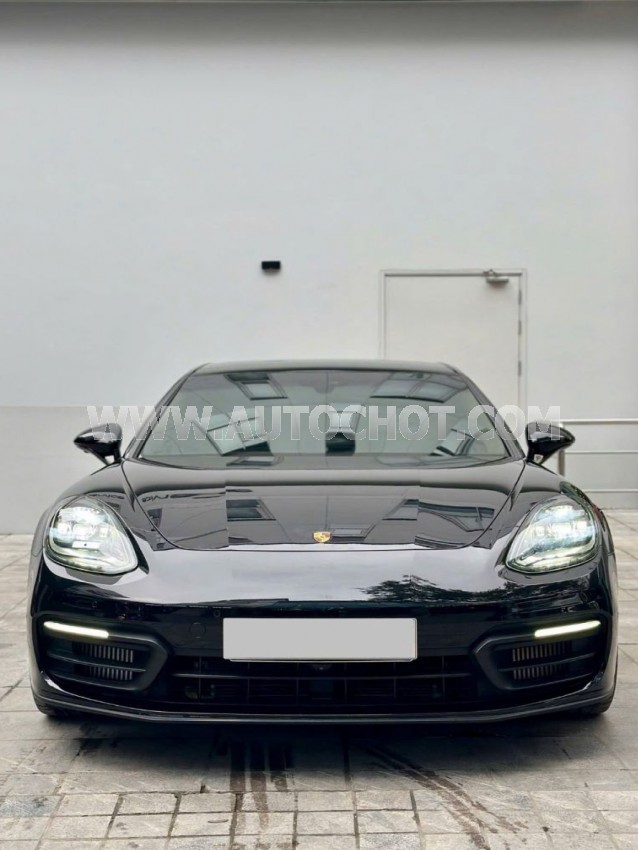 Porsche Panamera Platinum Edition 2023