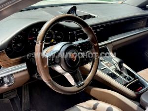 Xe Porsche Panamera 3.0 V6 2018