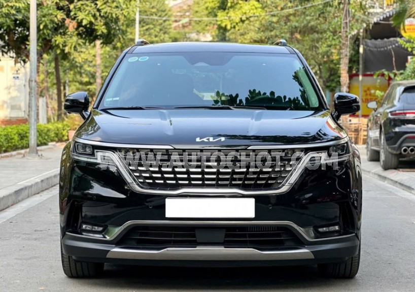 Xe Kia Carnival Signature 2.2D 2024