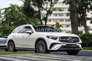 Xe Mercedes Benz GLC 300 4Matic 2024