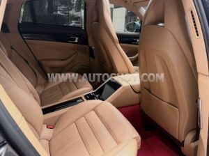 Xe Porsche Panamera 3.0 V6 2018