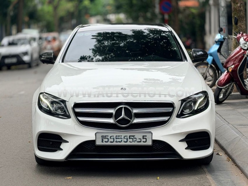 Xe Mercedes Benz E class E300 AMG 2017