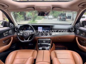 Xe Mercedes Benz E class E300 AMG 2017