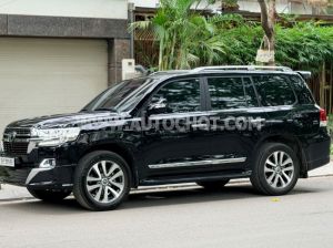 Xe Toyota Land Cruiser VX.R 5.7 V8 2016
