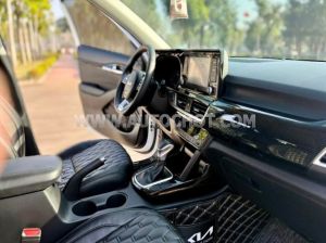 Xe Kia Seltos Luxury 1.4 AT 2022
