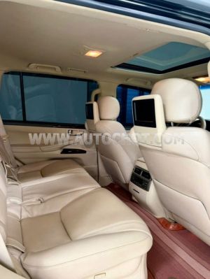 Xe Lexus LX 570 2013