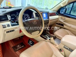 Xe Lexus LX 570 2013