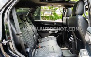 Xe Ford Everest Platinum 2.0L 4x4 AT 2025