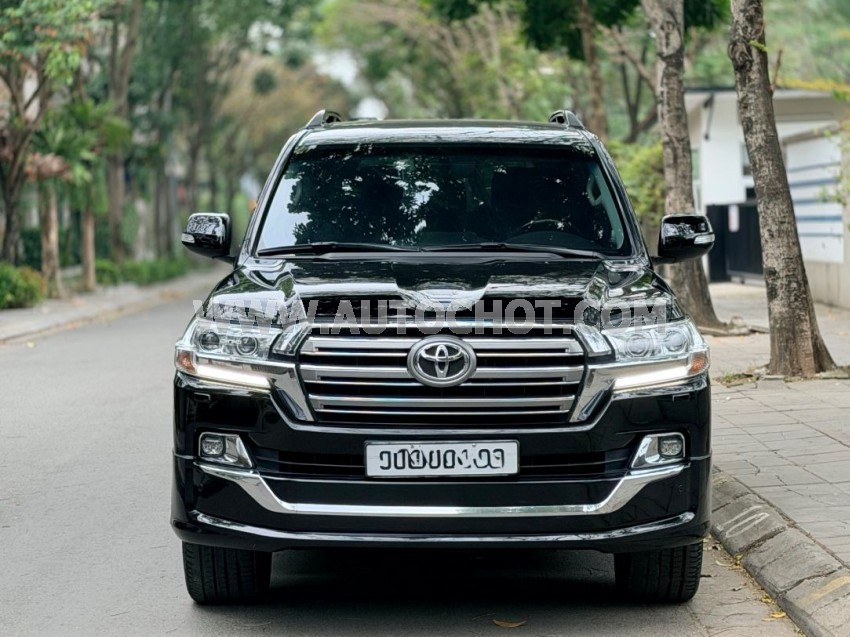 Toyota Land Cruiser VX 4.6 V8 2019