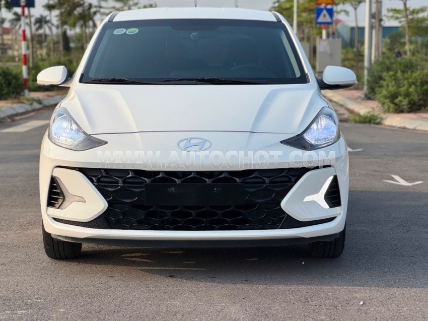 Xe Hyundai i10 1.2 AT Tiêu Chuẩn 2024