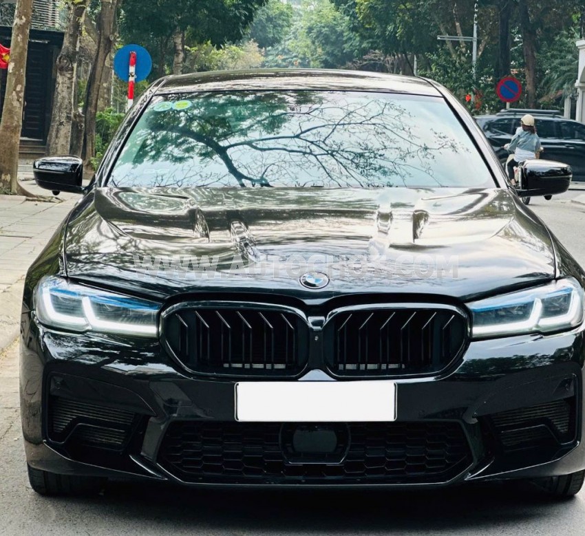 BMW 5 Series 520i 2016