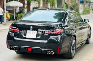 Xe BMW 5 Series 520i 2016
