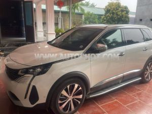 Xe Peugeot 5008 GT 1.6 AT 2024