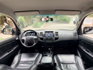 Xe Toyota Fortuner 2.7V 4x4 AT 2016