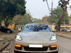 Xe Porsche Panamera 3.0 V6 2019