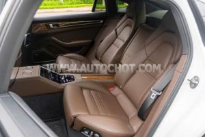 Xe Porsche Panamera 4 Executive 2018