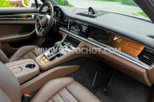 Xe Porsche Panamera 4 Executive 2018