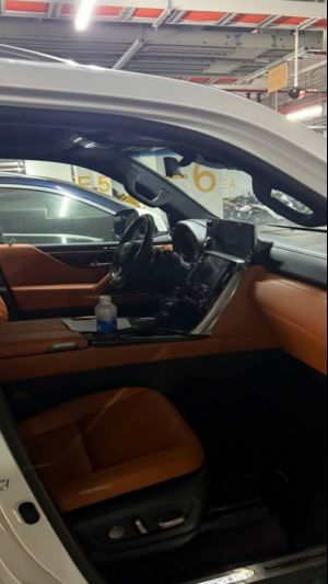 Xe Lexus LX 600 Vip 2023