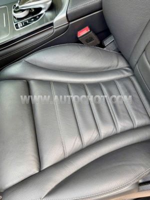 Xe Mercedes Benz GLC 300 4Matic 2019