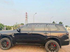 Xe Ford Everest Titanium 2.0L 4x2 AT 2025