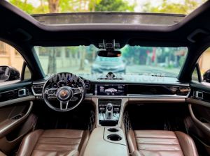 Xe Porsche Panamera 4 Executive 2019