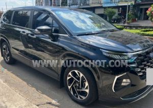 Xe Hyundai Custin Cao Cấp 2.0T 2023