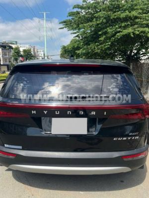 Xe Hyundai Custin Cao Cấp 2.0T 2023