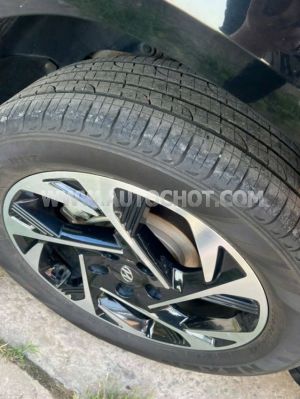 Xe Hyundai Custin Cao Cấp 2.0T 2023