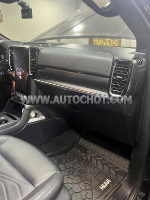 Xe Ford Everest Titanium Plus 2.0L 4x4 AT 2022