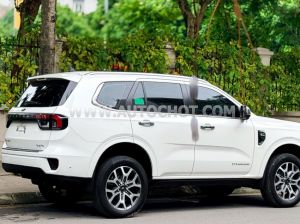 Xe Ford Everest Titanium Plus 2.0L 4x4 AT 2022