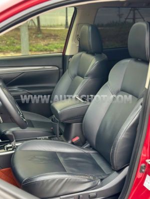 Xe Mitsubishi Outlander 2.0 CVT Premium 2020